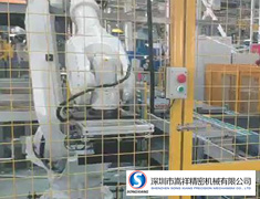 衝（chōng）壓機器人廠家對_機器人取代人類作業_怎麽看